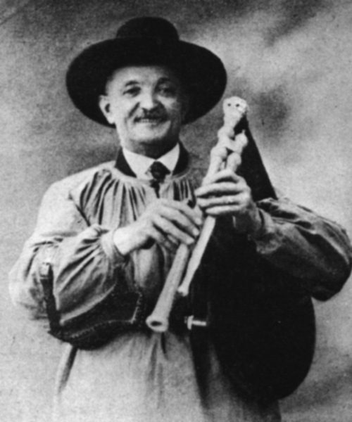 cabrette - LeFrancophile Bouscatel et sa cabrette