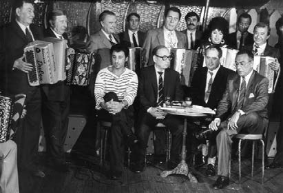 famous-musette-accordionists - LeFrancophile Accordéonistes musette célèbres